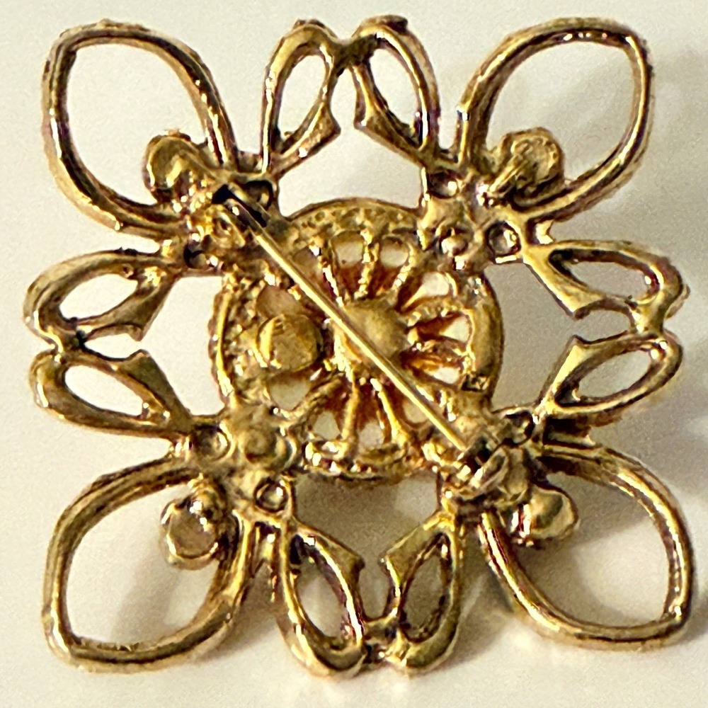 Rope‎ Knot Brooch Gold Tone Faux Pearl Pin Square Sunburst Victorian Vintage - Picture 3 of 4